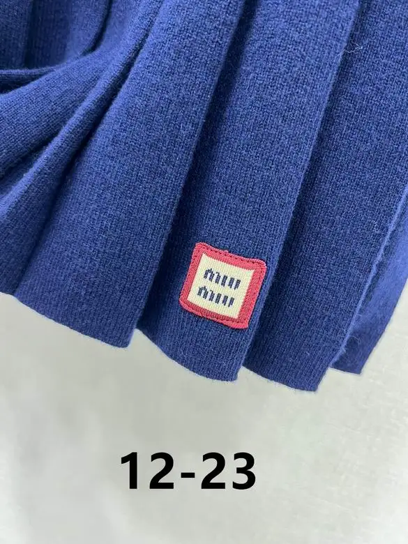 MiuMiu S-XL  (86)